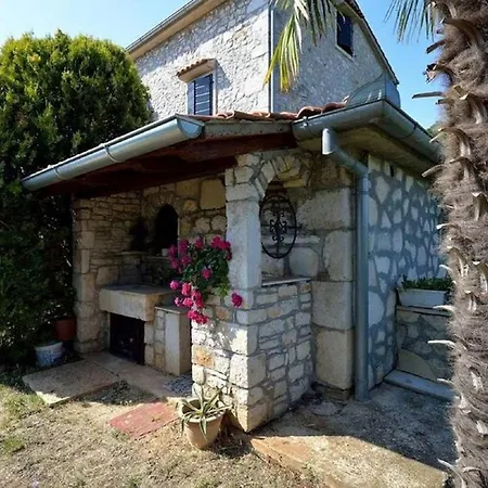 Luxurious Nada Guest house Mugeba